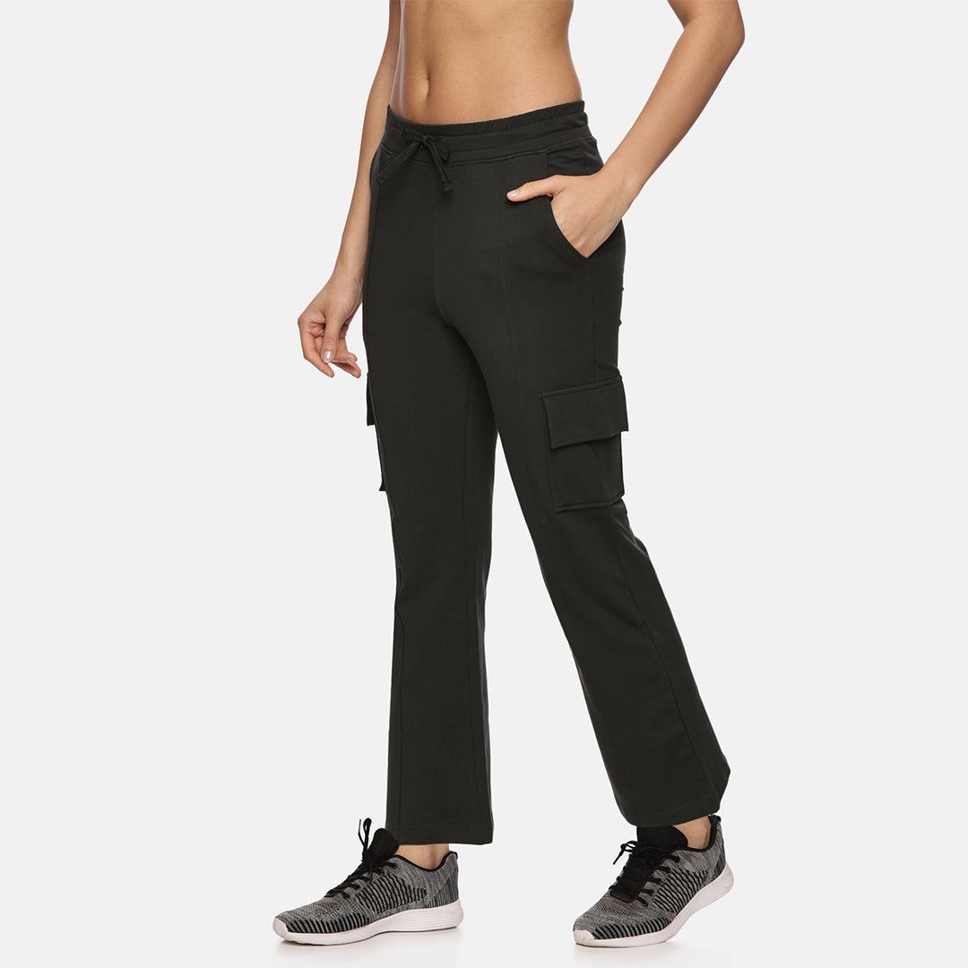 ✅ａ　melt the lady cargo flare pants Women's Flare Pants