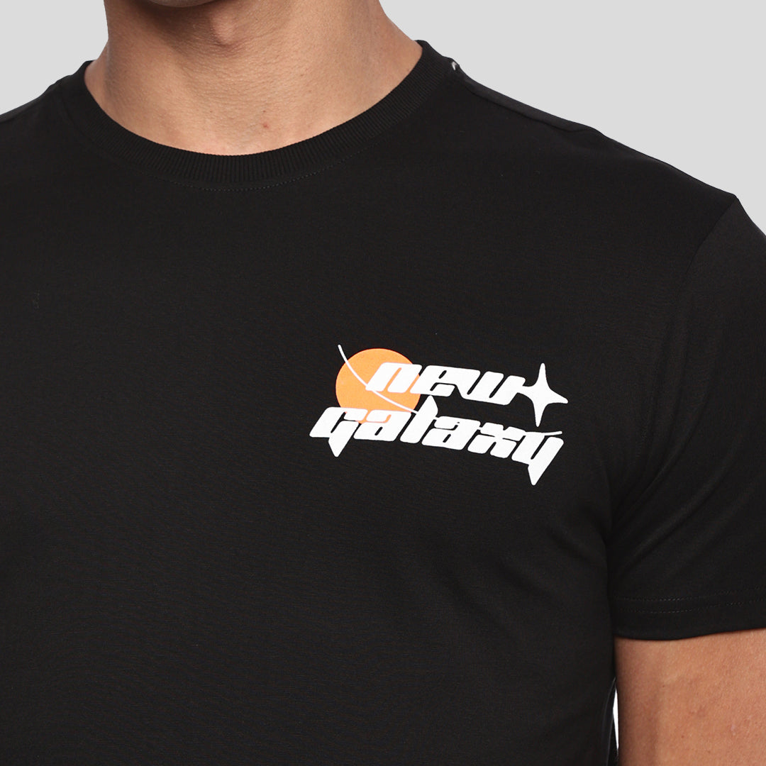 Graphic Printed T-shirt - Black