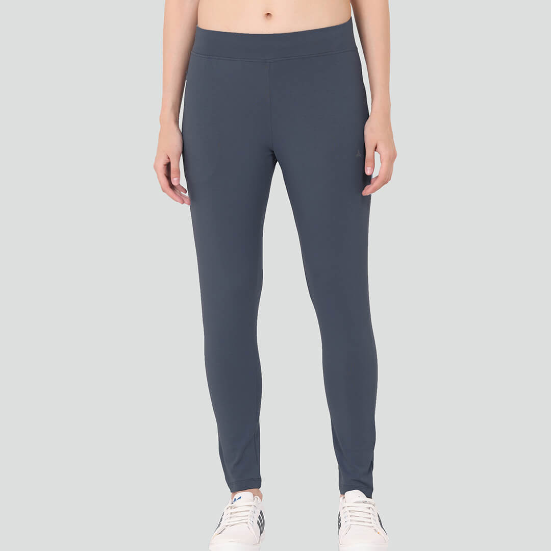 Women Navy Blue Solid stretchable Workout Leggings
