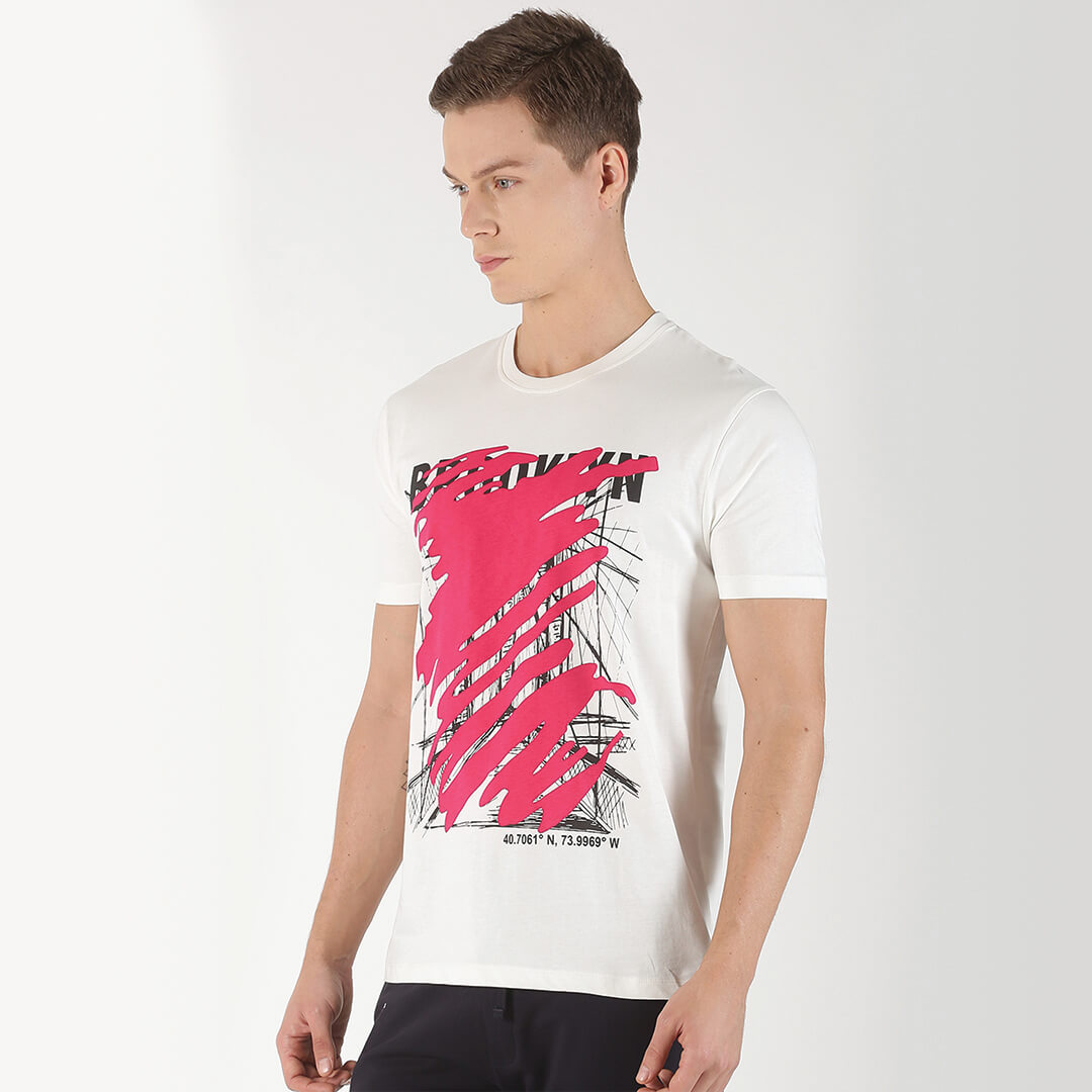 Graphic Printed T-Shirt - Off White