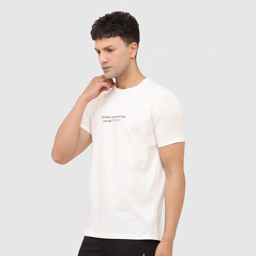 Essential Liner T-shirt- Off White